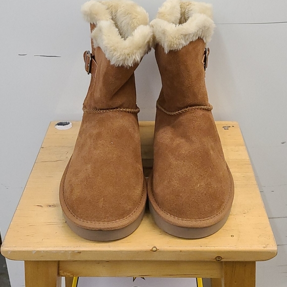 New! Style & Co Tan bootie with fur linning - Picture 2 of 4